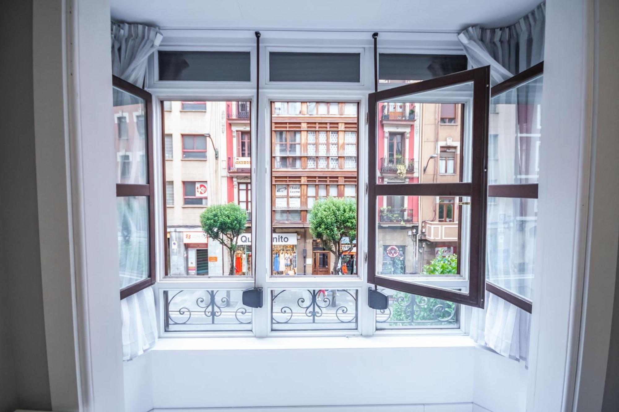 Gran Apartamento 6 Suites Bilbao Center 外观 照片